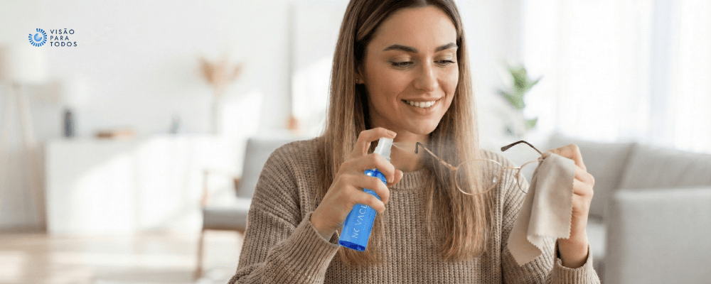 Kit Spray + Pano de limpeza para óculos graduados e óculos de sol